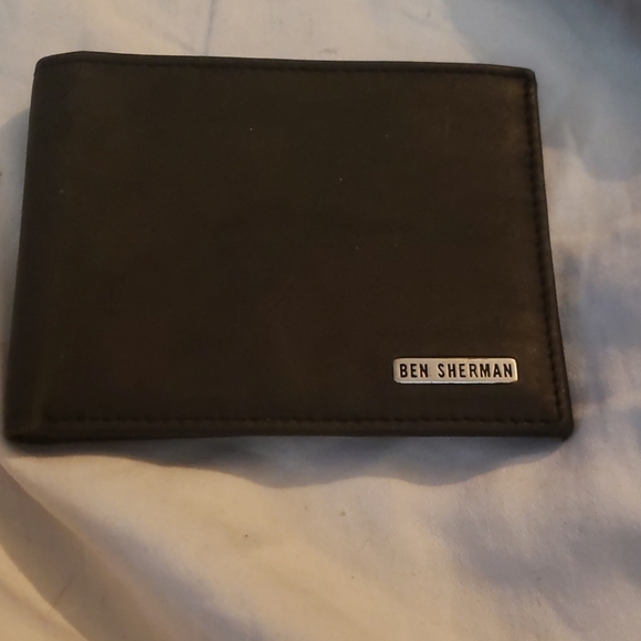 Ben Sherman wallet - Picture 1 of 6